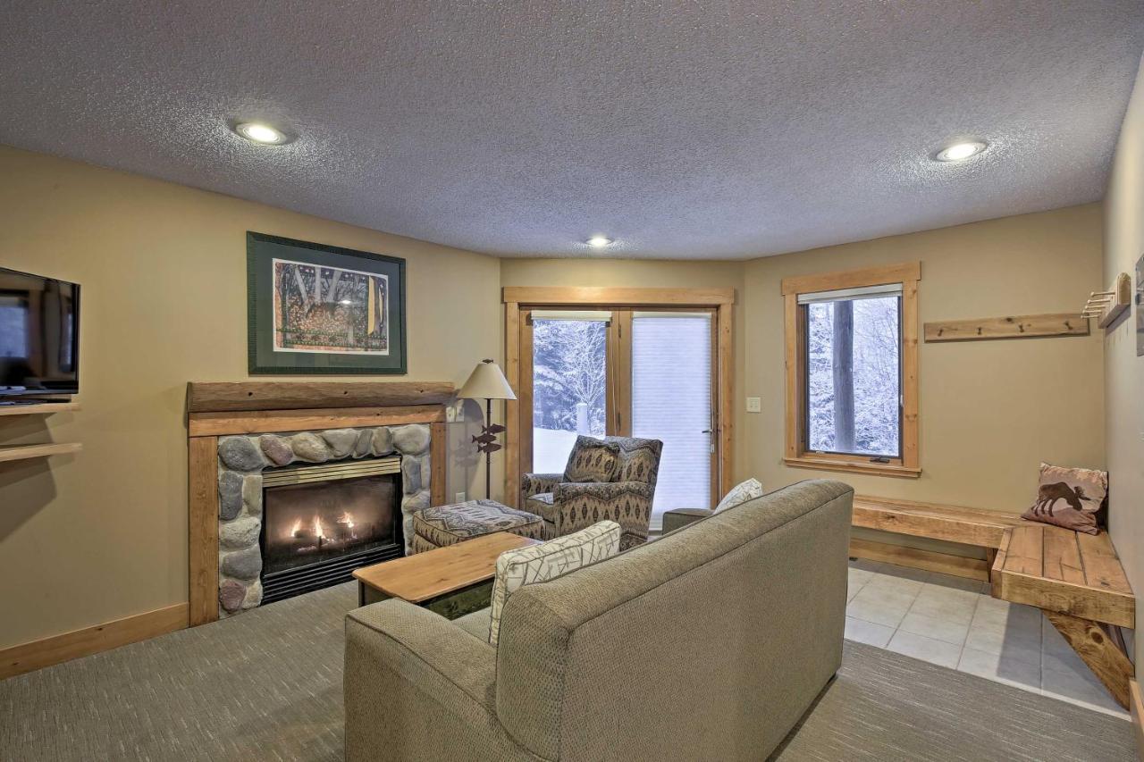 Comfy Lutsen Mountain Villa With Balcony And Grill Екстериор снимка